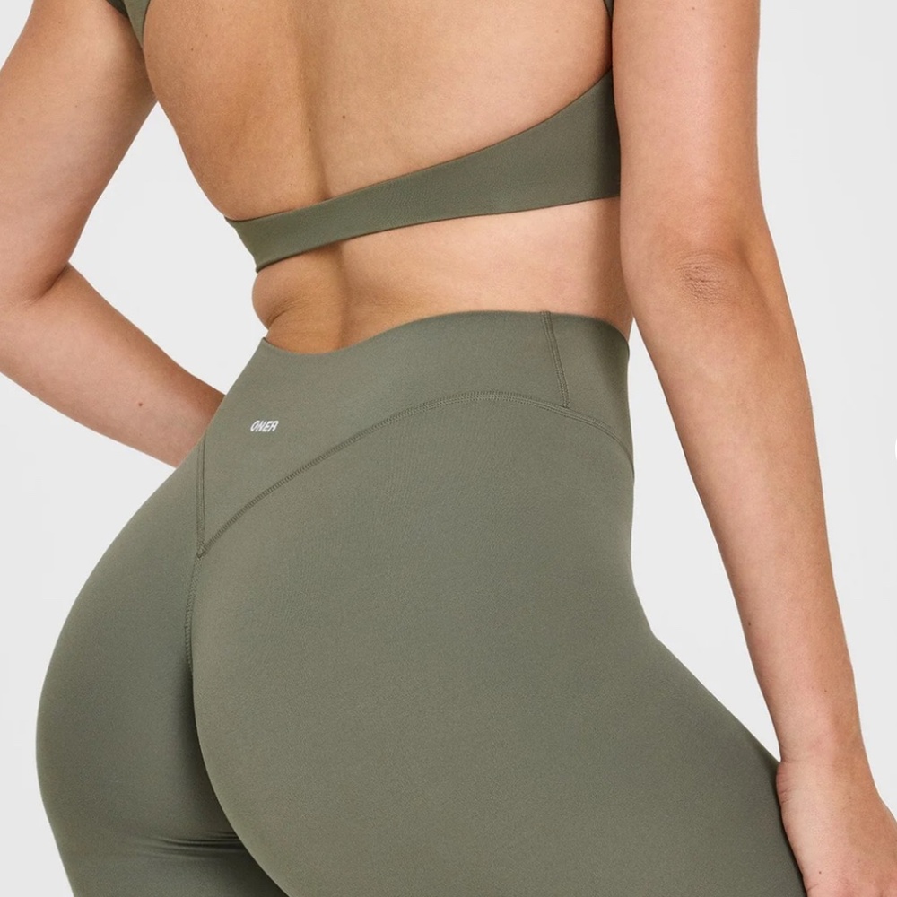 Oner active Soft Motion Leggings Size Small Alpine Green